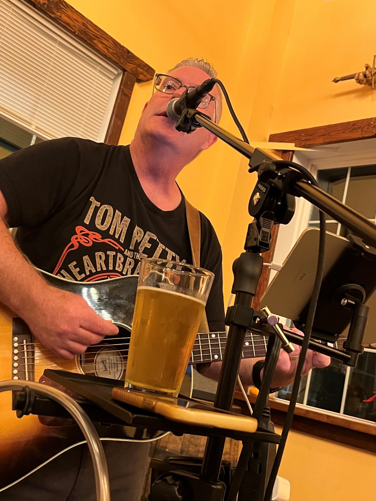 Watch Steve perform Firefly